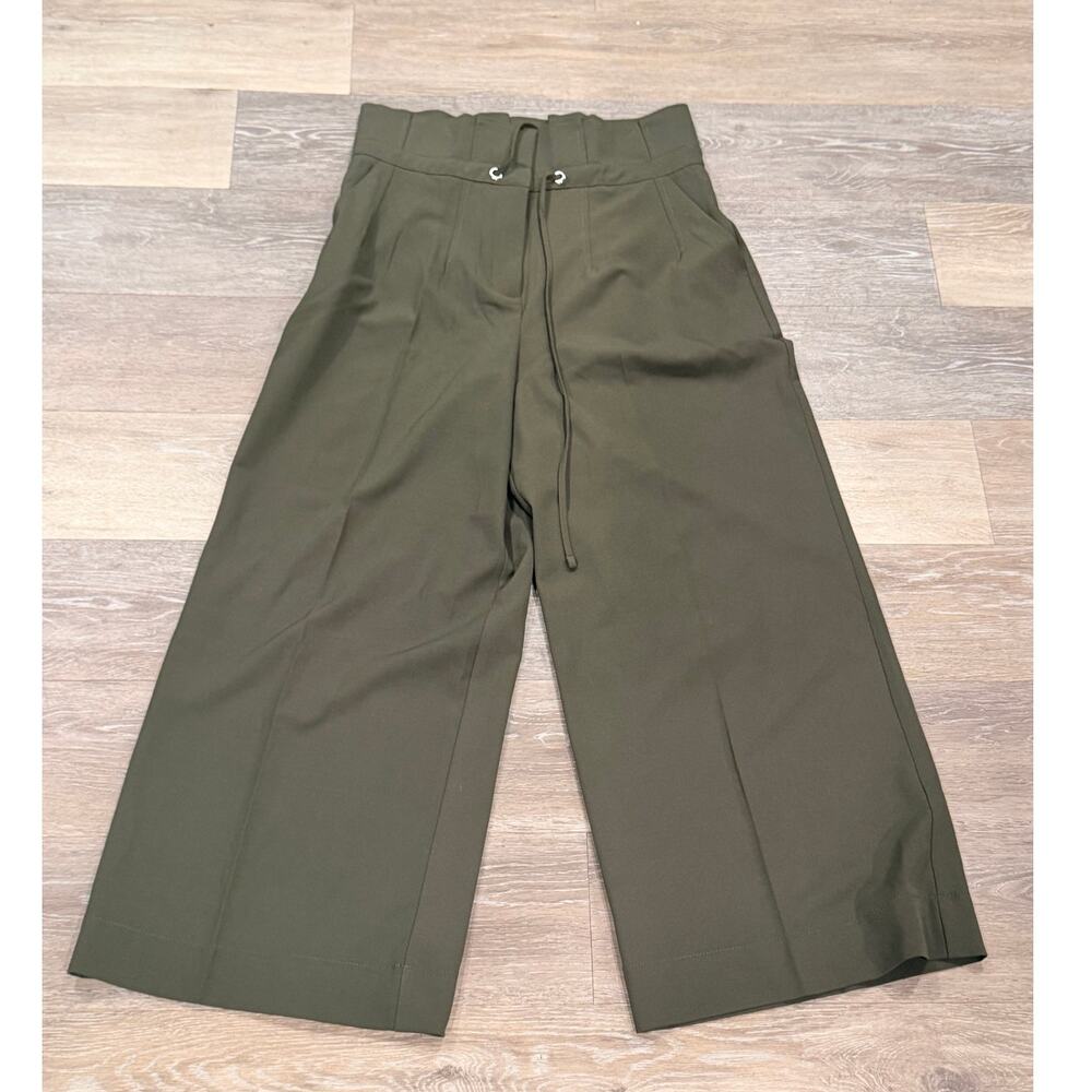 7th Ave Design Studio  New York and Company Green Dress Pants Size 6